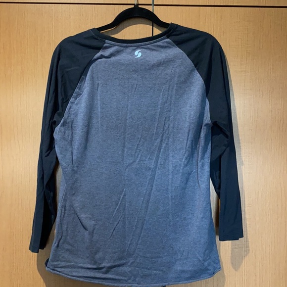 DONATED SOFFE grey/black long-sleeve t-shirt. U.S. NAVY print on front. Size XL - Picture 2 of 2